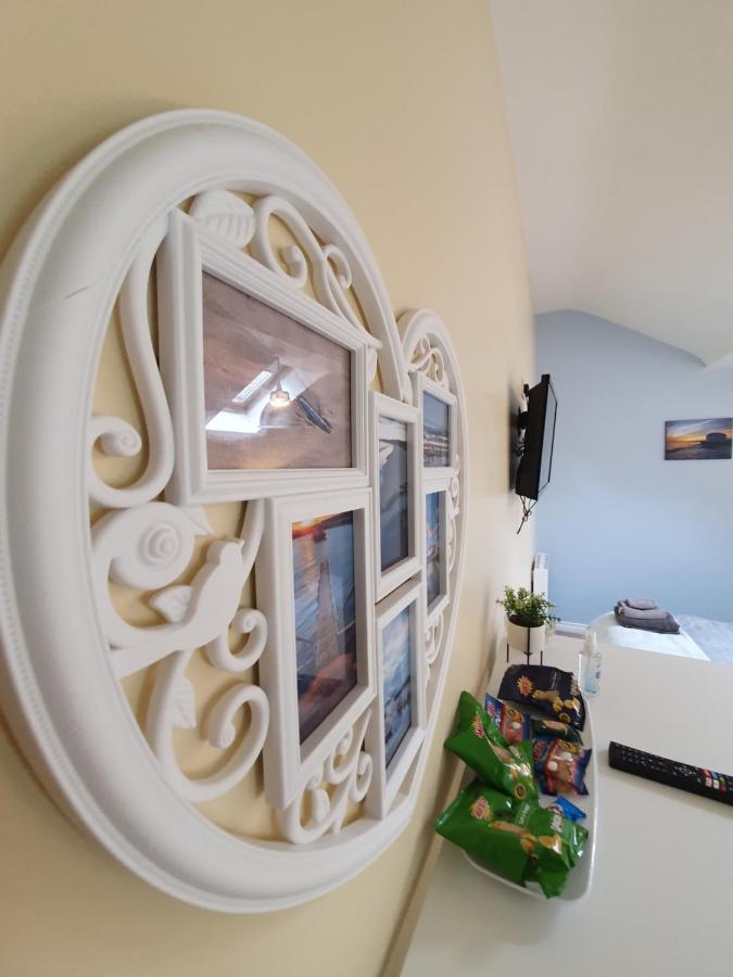 Main Street House Apartment Portrush Luaran gambar